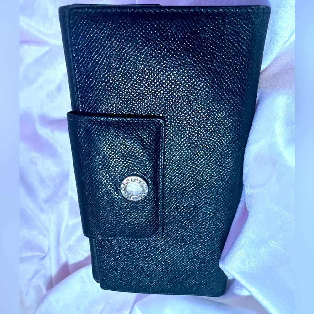 BVLGARI Black Organizer Wallet - Snap, 12 Card Slots, Excellent Condition